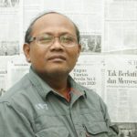 Didorong Warga, Wartawan Senior di Gresik Nyalon Kades