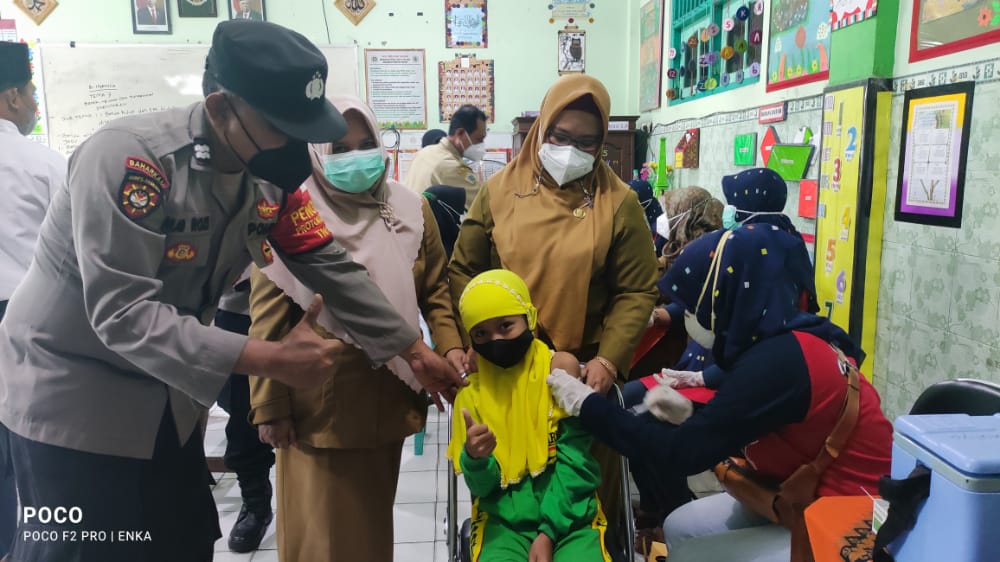 Wabup Bu Min Tinjau Vaksinasi Anak Dosis 2