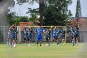 Harus Keluar dari Jurang Degradasi, Persela Siap Mati-matian Lawan Persebaya