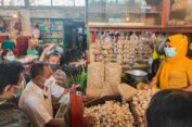 Wakil Wali Kota Surabaya Tinjau Pasar Pabean Jelang Bulan Ramadan