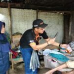 Penuh Rintangan, Ini Cerita Petugas Pos Indonesia Kepulauan Sapudi Sumenep Layani Pencairan BPNT
