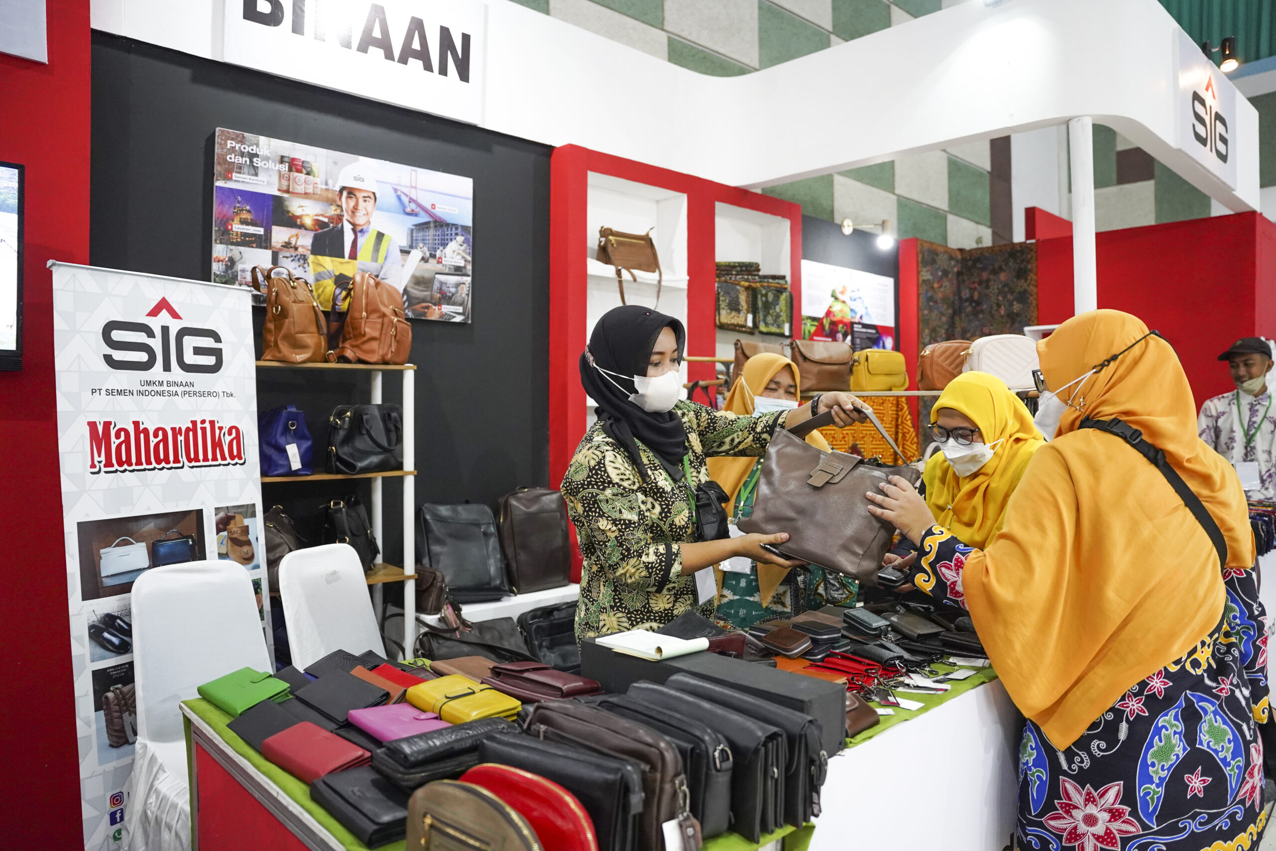 UMKM Binaan SIG Difasilitasi Ikut Expo