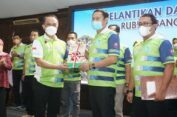 Bupati Lamongan Berharap Kaum Milenial Kembangkan Ekonomi Kreatif Melalui Bonsai