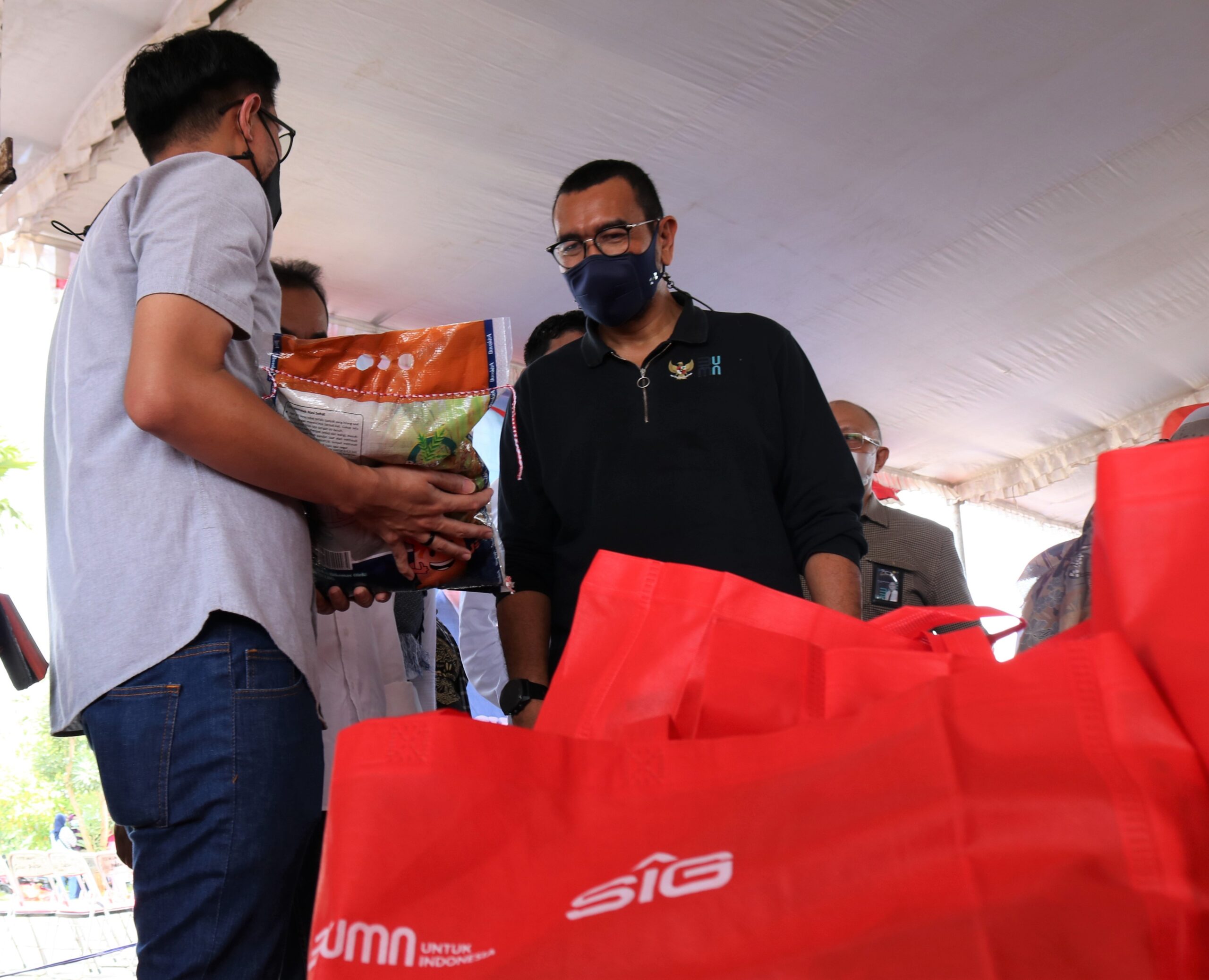 Pasar Murah, Kontribusi SIG Bantu Penuhi Sembako Harga Terjangkau