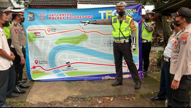Antisipasi Kemacetan Saat Lebaran, Satlantas Polres Bojonegoro Gelar Simulasi Rekayasa Lalin