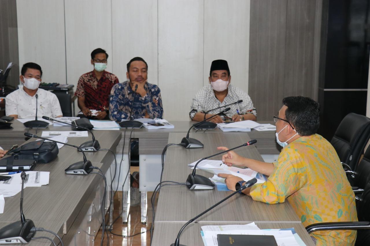 Komisi I DPRD Gresik Minta Perda Tak Jadi Macan Kertas dan Koleksi Regulasi