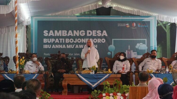 Sambang Desa Sendangagung, Bupati Bojonegoro Paparkan Program Pemkab ke Depan