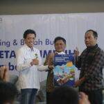 IDFoS Indonesia Gelar Peluncuran dan Bedah Buku “Menetas, Tumbuh dan Berkembang di Jambaran Tiung Biru”