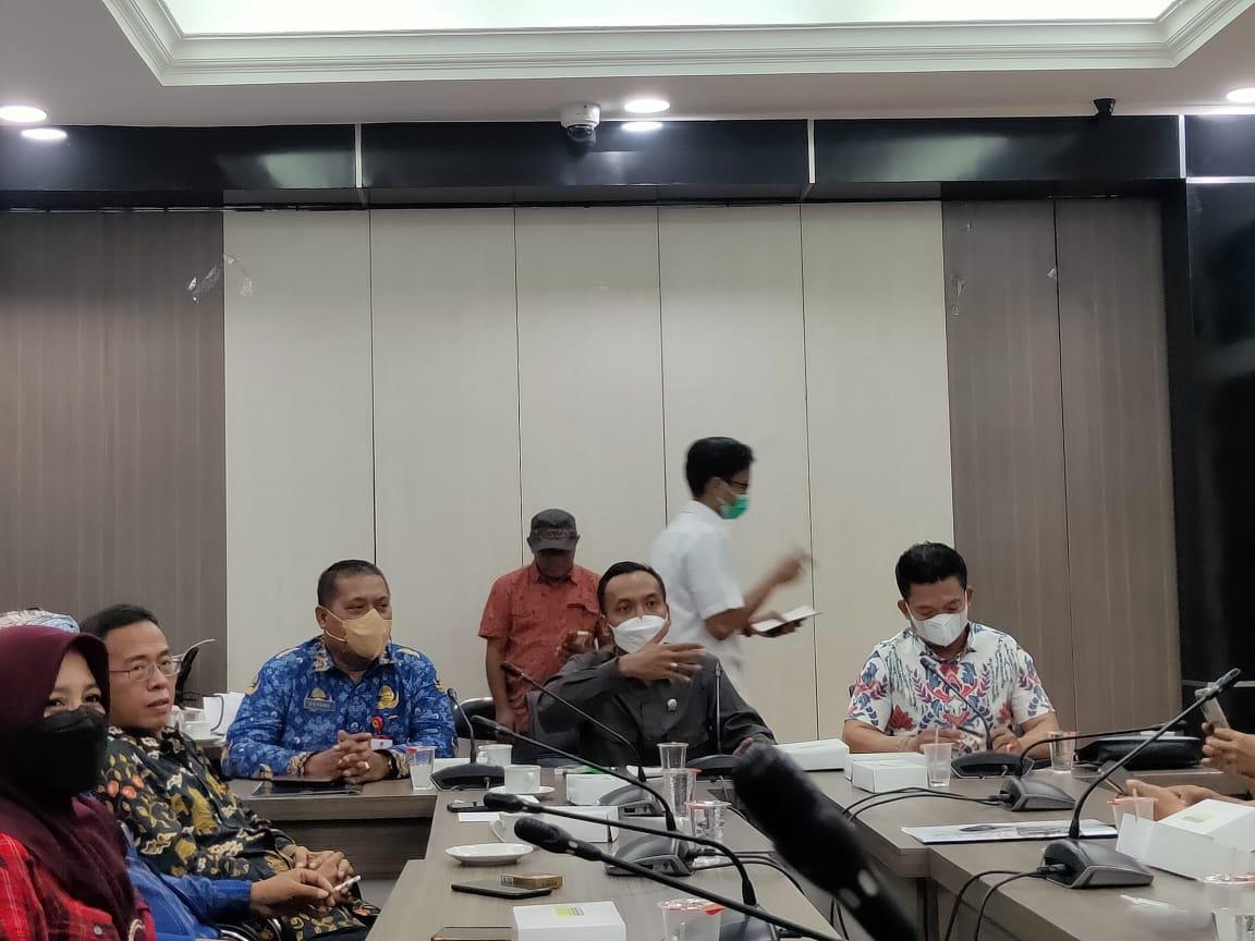 Soal Tarikan Atribut Kades, DPRD Gresik Beri 3 Poin Rekomendasi