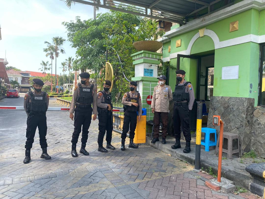 Antisipasi 3C, Polres Gresik Patroli di Perumahan yang Ditinggal Mudik Lebaran