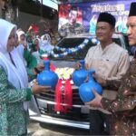 Anggota DPRD Jatim Fraksi NasDem Salurkan Bantuan Mobil untuk Fatayat NU