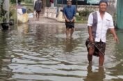 Banjir Rob Meluas di 6 Kecamatan di Gresik