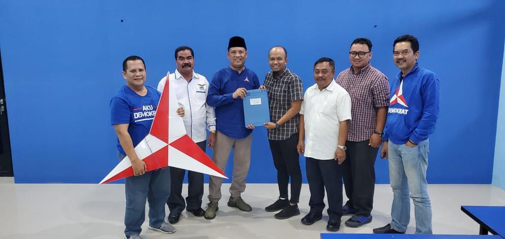 Diantar Pendukung Setia, Supriyanto Daftar Ketua Demokrat Gresik