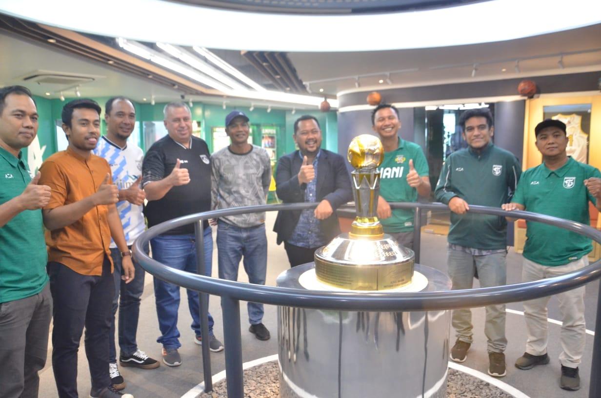 Managemen GU Ngangsu Kaweruh Kelola Sepak Bola Profesional ke Persebaya