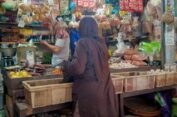 Harga Cabai, Bawang dan Tomat masih Naik