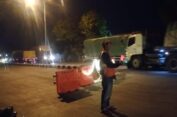 Ada Proyek Pengecoran Jalan, Satu Jalur Digunakan Dua Arus