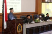 DPRD Gresik Beri 6 Catatan LPJ Pelaksanaan APBD 2021