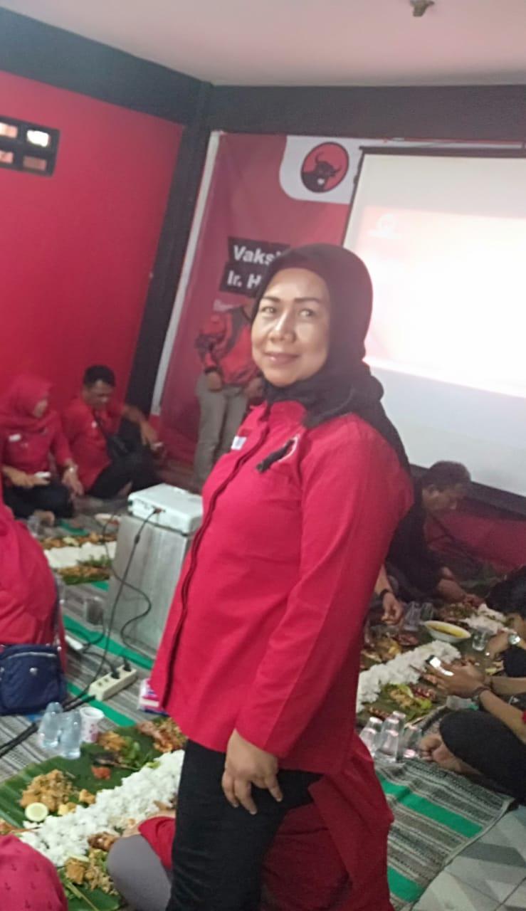 DPC PDIP Gresik Peringati Bulan Bung Karno dengan Tumbuhkan Inovasi Mengolah Ikan