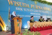 Wabup Bu Min Harap Lulusan SMK Bisa Lanjut Kuliah