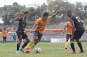 Inkonsistensi Permainan Gresik United Jadi Evaluasi