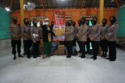 Sambut Hari Jadi Ke-74, Polwan Polres Bojonegoro Gelar Baksos