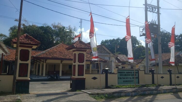 Lima Pejabat Pemcam Bakal Pensiun, Ini Harapan Warga Gayam Sumenep Soal Sosok Pengganti