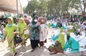 PAC Fatayat dan Muslimat NU Benjeng Diajak Bu Min Kelola Sampah Rumah Tangga