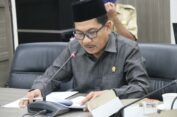 Pemkab Gresik Dituding Tak Peduli Janda Miskin dan Anak Yatim