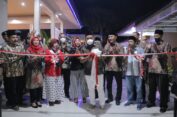 Resmikan Kantor Kecamatan Balongpanggang Dilengkapi Ruang Laktasi, Ramah Difabel hingga Perpustakaan