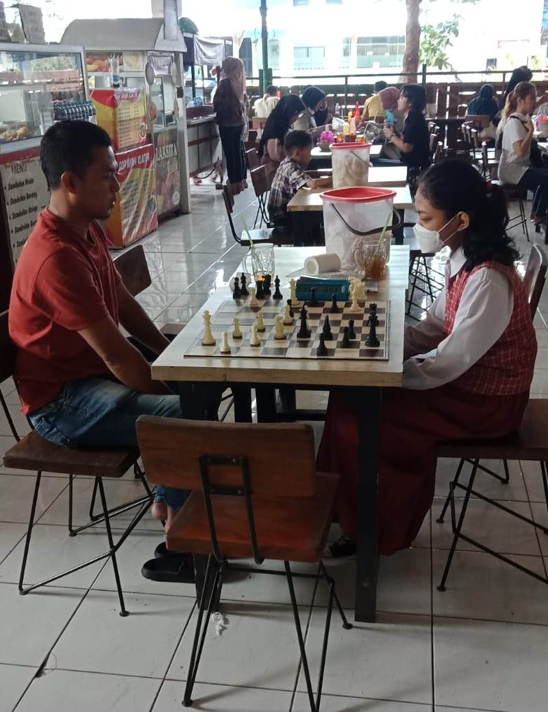 Jelang Popda Jatim 2022, Atlet Catur Gresik Dijenjot Latihan Khusus