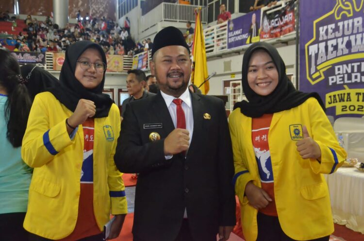 Sambut Atlet Kejurprov Taekwondo Antarpelajar, Bupati Gresik: Selamat Bertanding dan Jaga Sportivitas