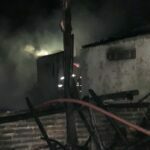 Satu Rumah Warga di Balongpanggang Gresik Ludes Terbakar, Kerugian Ditaksir Capai Rp150 Juta