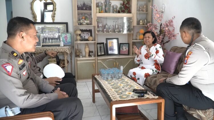 Sambut HUT Ke-67 Lantas, Satlantas Polres Gresik Sambangi Kediaman Almarhum Aiptu Jailani