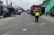 Truk Tabrak Mobil dan Lindas Sepeda Motor di Gresik, Satu Orang Luka