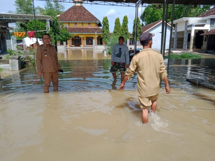 Kali Lamong Meluap, 3 Desa di Kecamatan Balongpanggang Gresik Mulai Terendam Banjir