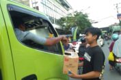 Bonek Gresik Salurkan ke Korban Bencana di Jawa Timur