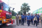Damkarla Gresik – PG Kolaborasi Gelar Diklat Kualifikasi Pemadaman I