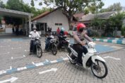 Kini, Pemohon SIM Gagal di Gresik akan Dilatih Gratis