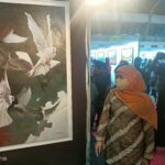 PSLI Ke-XIII Resmi Dibuka Gubernur Khofifah, Ada Lukisan Karya Siswa hingga Presiden Keenam RI