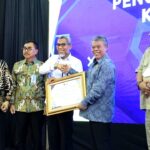 Ketua DPRD Jatim Terima Penghargaan Tokoh Peduli Kekayaan Intelektual