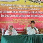 Ketua DPRD Gresik: Pesantren Jangan Minder Tak Miliki SMK