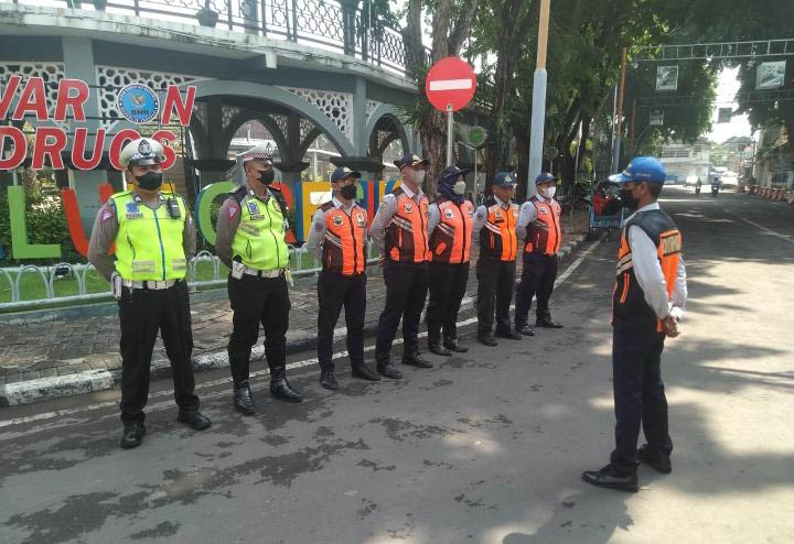 Dishub Berkelanjutan Sosialisasikan Perubahan Satu Arah di Alun-Alun Gresik