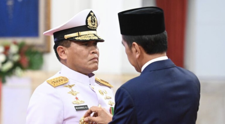 Resmi, Presiden Jokowi Lantik Muhammad Ali sebagai KSAL