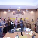 Belajar Pengendalian dan Penataan Infrastruktur Jaringan TIK, Komisi III DPRD Bali Kunker ke Kominfo Jatim