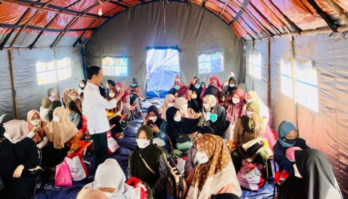 Presiden Jokowi Pastikan Pembangunan Rumah Warga Terdampak Gempa Cianjur Dimulai