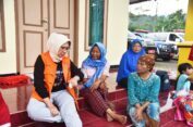 Pemkab Lumajang Siapkan Logistik bagi Pengungsi Semeru