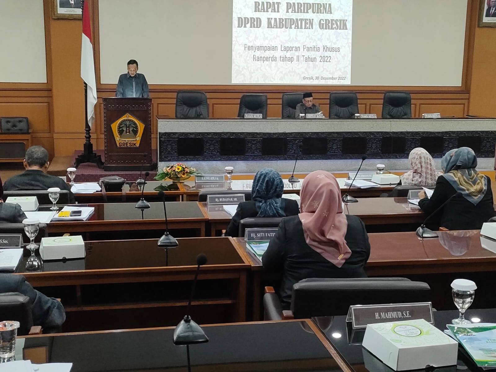 Pansus I DPRD Gresik Rekomendasikan Ranperda Jaringan Lalu Lintas dan Angkutan Jalan serta Ranperda BUMDes Diajukan Fasilitasi ke Gubernur