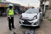 Rombongan Peziarah Pelajar dari Kediri Kecelakaan di Sunan Giri Gresik, 5 Luka dan 1 Meninggal Dunia