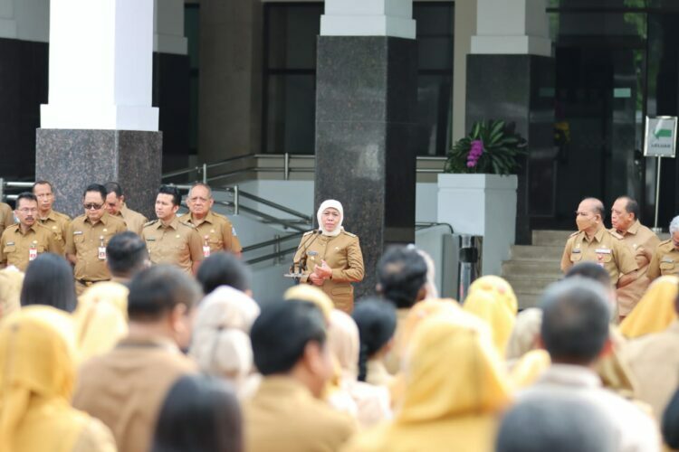 Awal Tahun, Gubernur Khofifah Ajak Jajaran Pemprov Tancap Gas