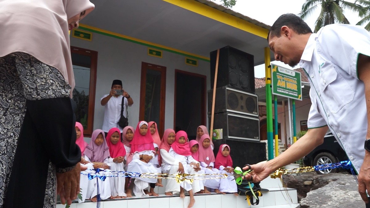 Peduli Korban Erupsi Semeru, UPZ PG Bantu Rehabilitasi TPQ dan Musala